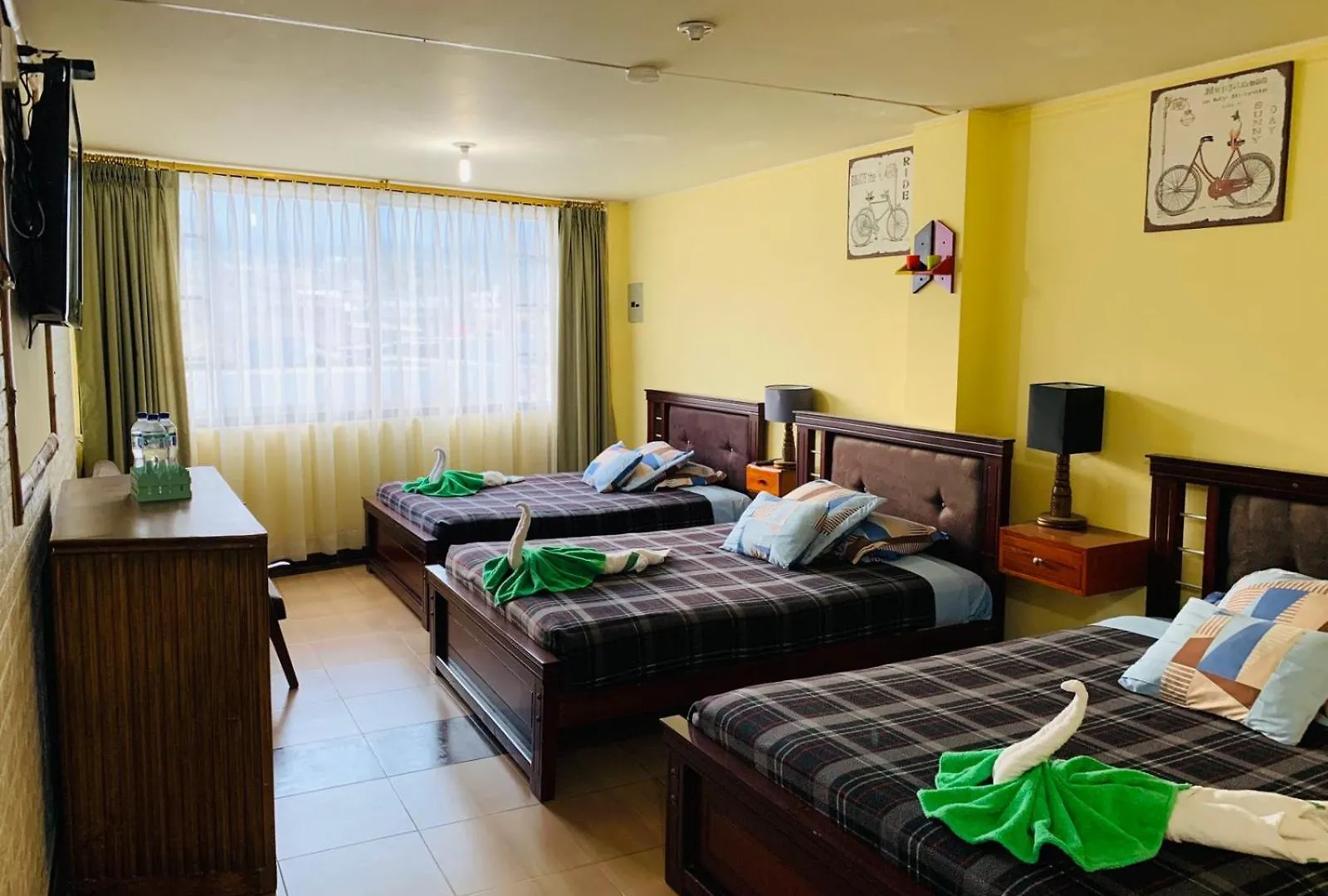 Dos Hemisferios Hotel Quito