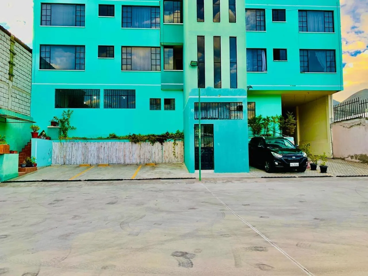 Dos Hemisferios Hotel Quito